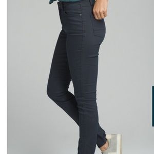 Prana Oday Jean size 4/27